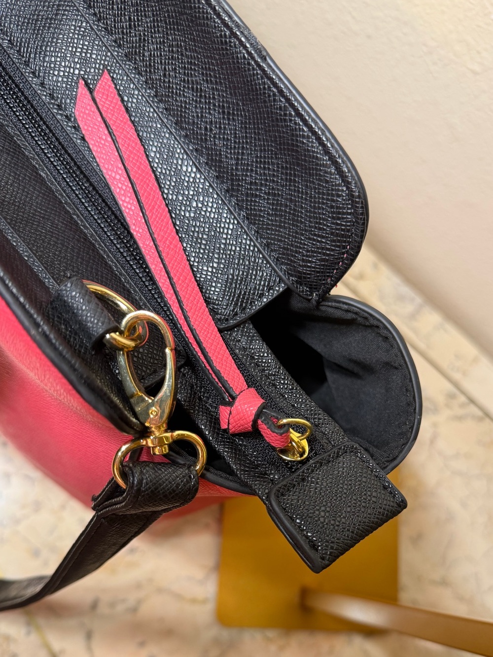 Tricolor Tote Bag - Black White Pink- Comes With Dust bag - Picture 6 of 9